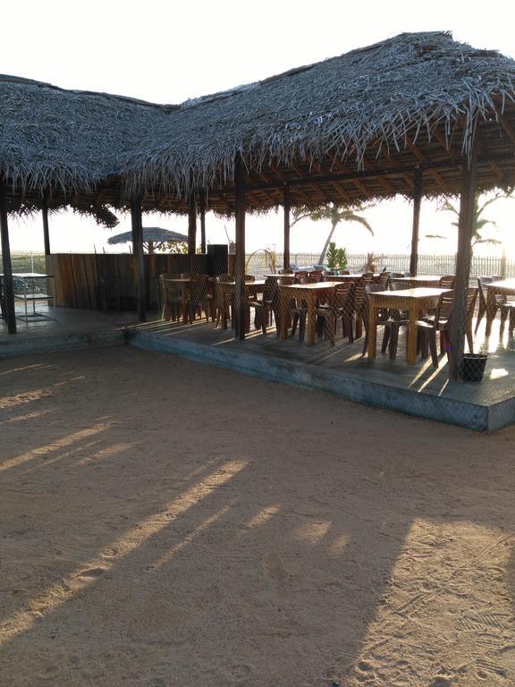 Yoho Hotel Arugambay Beach Inn Arugam Bay Eksteriør billede